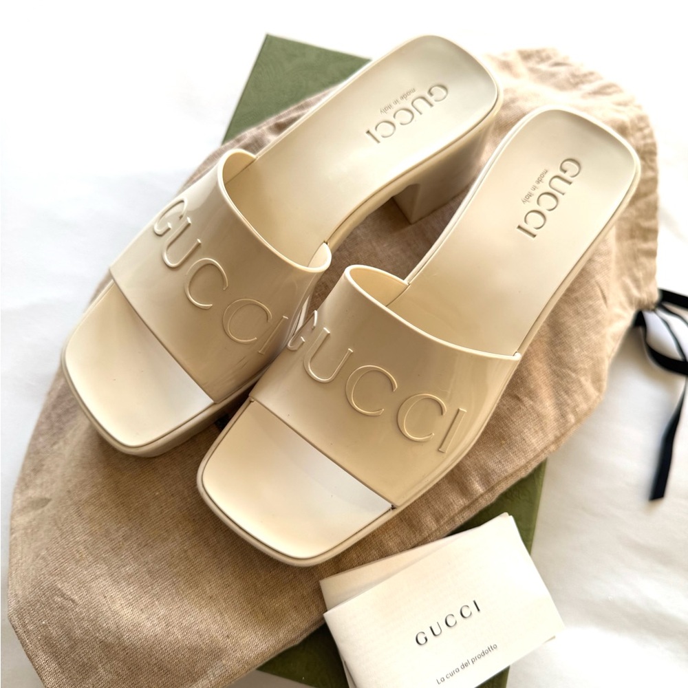 Gucci Women's Cream Mules